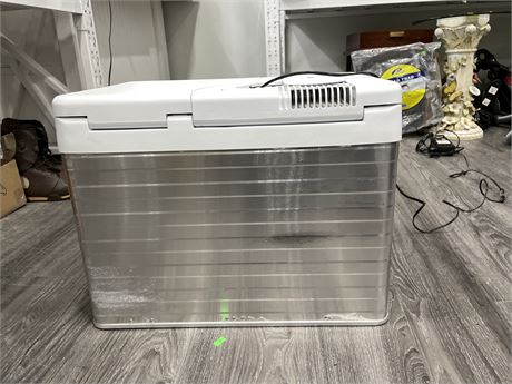 NEW MOBICOOL STAINLESS COOLER NEEDS CORD 22”X15”X16”