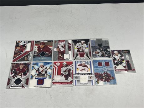 11 ARIZONA COYOTES PATCH CARDS