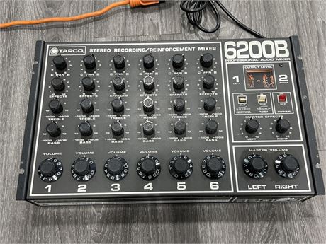 TAPCO 6200B AUDIO MIXER - POWERS UP OTHERWISE UNTESTED - SOLD AS IS