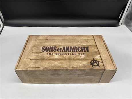 SONS OF ANARCHY COLLECTORS DVD SET