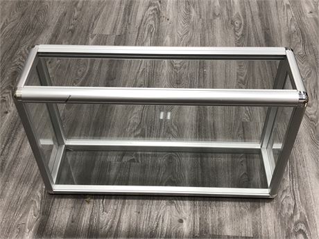 ALUMINUM AND GLASS DISPLAY CASE 30X18”