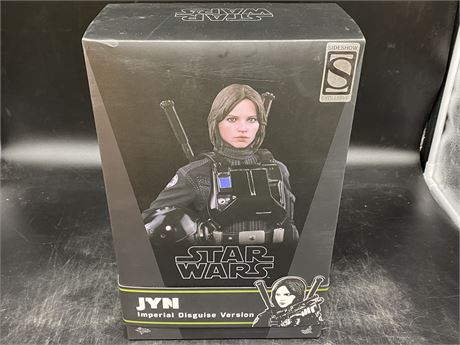 HOT TOYS 1:6 SCALE JYN ERSO STAR WARS FIGURE (Imperial disguise version)