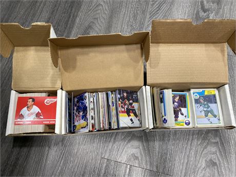 HOCKEY CARD LOT - VARIOUS YEARS AND BRANDS