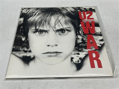 U2 - WAR - EXCELLENT (E)