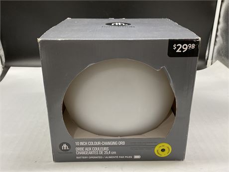 10” COLOUR CHANGING ORB LIGHT