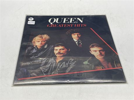 1981 QUEEN - GREATEST HITS - NEAR MINT (NM)