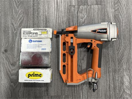 PASLODE T250S-F16 FINISHING NAILER + 4 BOXES OF FASTENERS