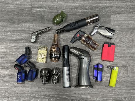 17 MISC LIGHTERS / TORCH LIGHTERS - ALL WORKING