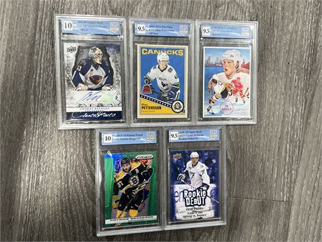 5 GCG GRADED NHL CARDS