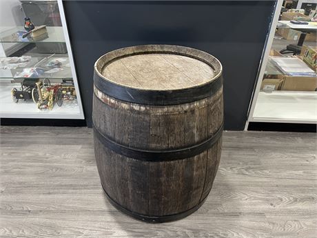 LARGE VINTAGE WOODEN BARREL - GREAT CONDITION - 30”x23”