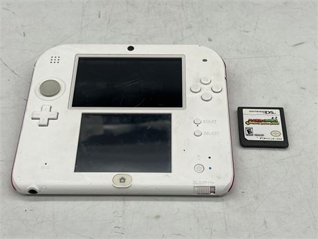 NINTENDO 2DS W/GAME - WORKS, NO CORD