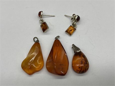 STERLING SILVER & NATURAL AMBER ESTATE JEWELRY