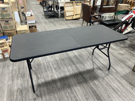 6’ BLACK FOLDING TABLE