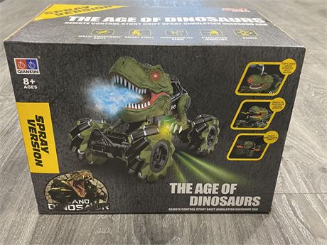 NEW THE AGE OF DINOSAURS REMOTE CONTROL STUNT CAR