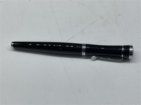 NEW MONTBLANC BALL POINT PEN