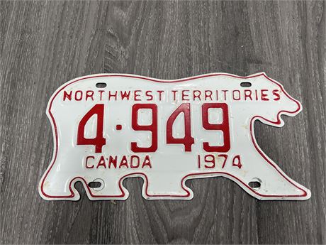 1974 NORTH WEST TERRITORIES LICENSE PLATE