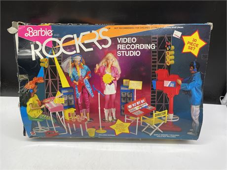 1986 OPEN BOX BARBIE ROCKERS VIDEO RECORDING STUDIO