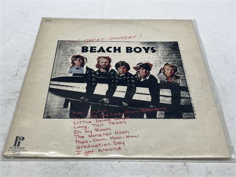BEACH BOYS - WOW! GREAT CONCERT! - VG+