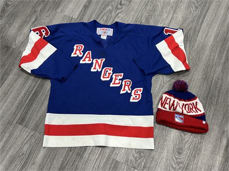 LAFONTAINE NEW YORK RANGERS JERSEY SIZE M & TOQUE