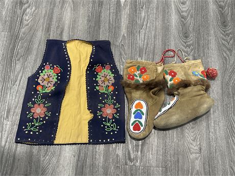 VINTAGE FIRST NATIONS BEAD WORK VEST & BOOTS - SMALL