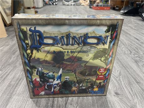1ST EDITION SEALED - DOMINION BOARD / CARD GAME