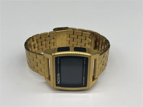 NIXON HOME BASE - NEW WITHOUT BOX - MENS WATCH