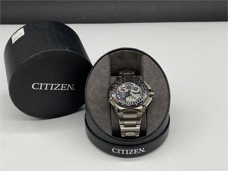 CITIZEN ECO DRIVE PROMASTER WATCH IN CASE - USED