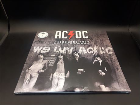 SEALED - AC/DC - MELBOURNE 1974