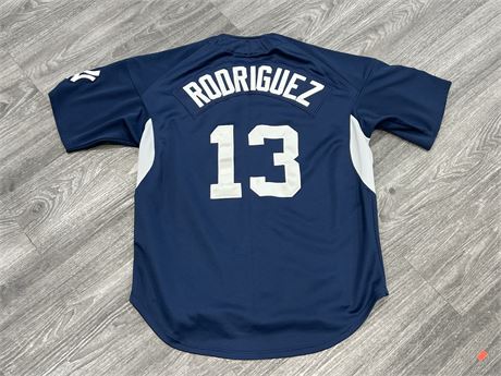 RODRIGUEZ NEW YORK YANKEES JERSEY SIZE M