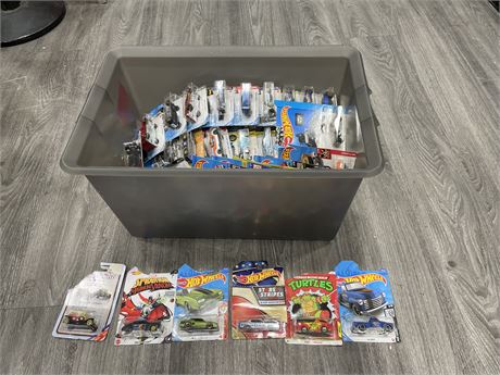 BOX OF 100+ NEW MODERN HOT WHEELS COLLECTABLE CARS (DAMAGED PACKAGING)