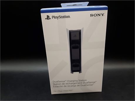 SEALED - CONTROLLER CHARGE STAND - PS5