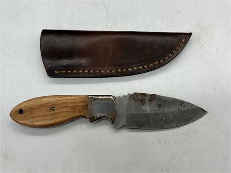 DAMASCUS KNIFE W/SHEATH (8”)