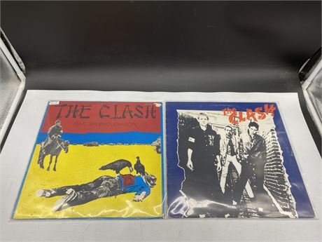 2 THE CLASH RECORDS - VG (slightly scratched)