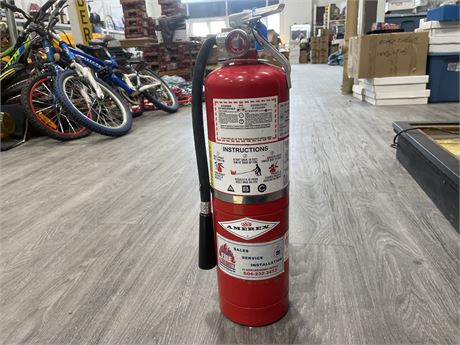 FULLY CHARGED VINTAGE 10IB FX ABC FIRE EXTINGUISHER