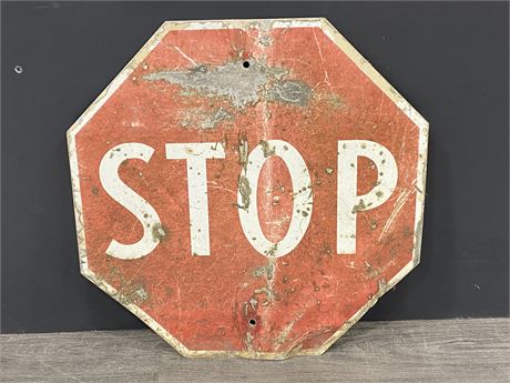 VINTAGE METAL STOP SIGN (24”X24”)