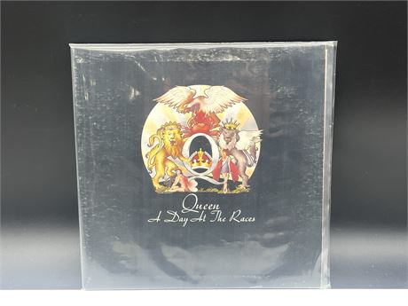 QUEEN - A DAY AT THE RACES - NEAR MINT (NM)