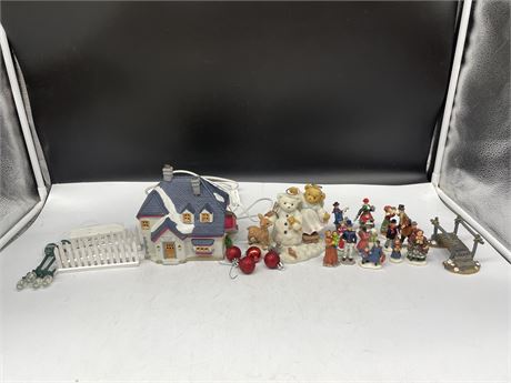 LEMAX PORCELAIN CHRISTMAS HOUSE 6” + OTHER FIGURES