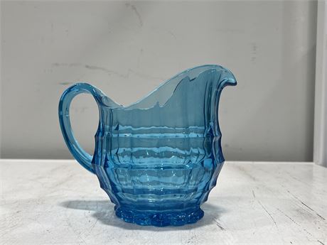 VINTAGE BLUE ART GLASS PITCHER - 6.5”