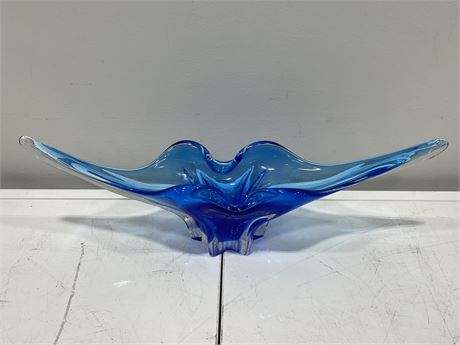 VINTAGE CHALET ART GLASS (16”X5”)