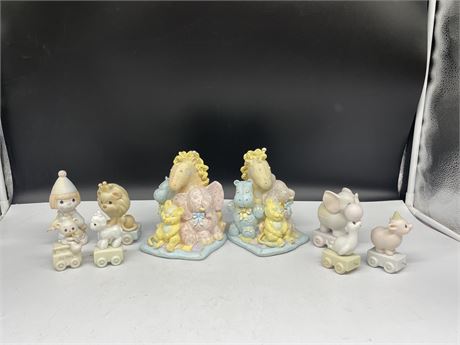 PRECIOUS MOMENTS BOOKENDS & 7 SMALL FIGURES