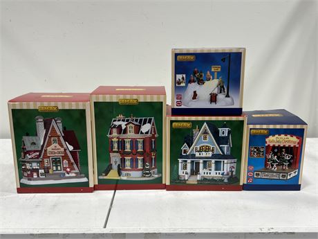 5 LEMAX XMAS DECORATIONS IN BOX