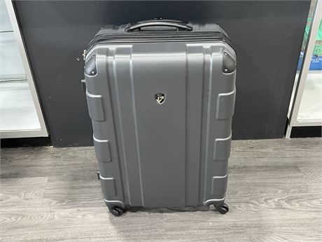 GREY HEYS ROLLING SUITCASE - CLEAN (31” Tall)