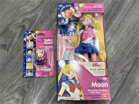 NEW/SEALED SAILOR MOON DOLL & CAT FIGURES
