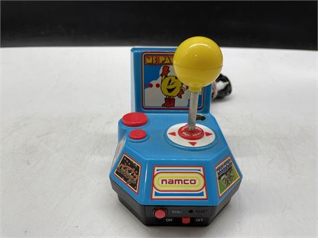 MS. PAC-MAN PLUG AND PLAY SYSTEM