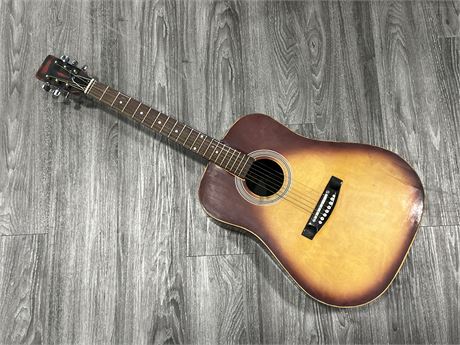 COMPLETE NO NAME ACOUSTIC GUITAR