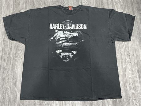 HARLEY DAVIDSON T-SHIRT (SIZE 3XL)