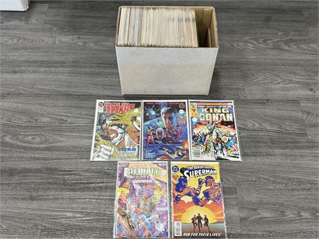SHORT BOX OF MIXED COMICS BAGGED & BOARDED - MARVEL, DC
