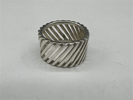 925 SILVER RING SIZE 12