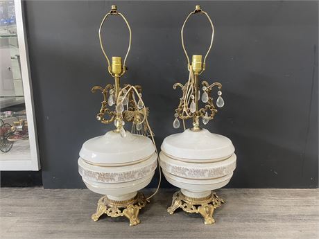 2 MCM GLASS & BRASS LAMPS 27”