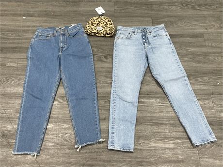 2 PAIRS OF LADIES LEVI JEANS SIZE S & NEW W/ TAGS HERSCHEL TOQUE